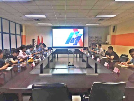 中科院海岸带研究所向导专家一行到腾博汇游戏官网软件考察